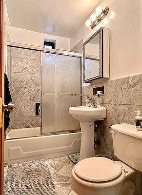 Rented by Compass | media 11