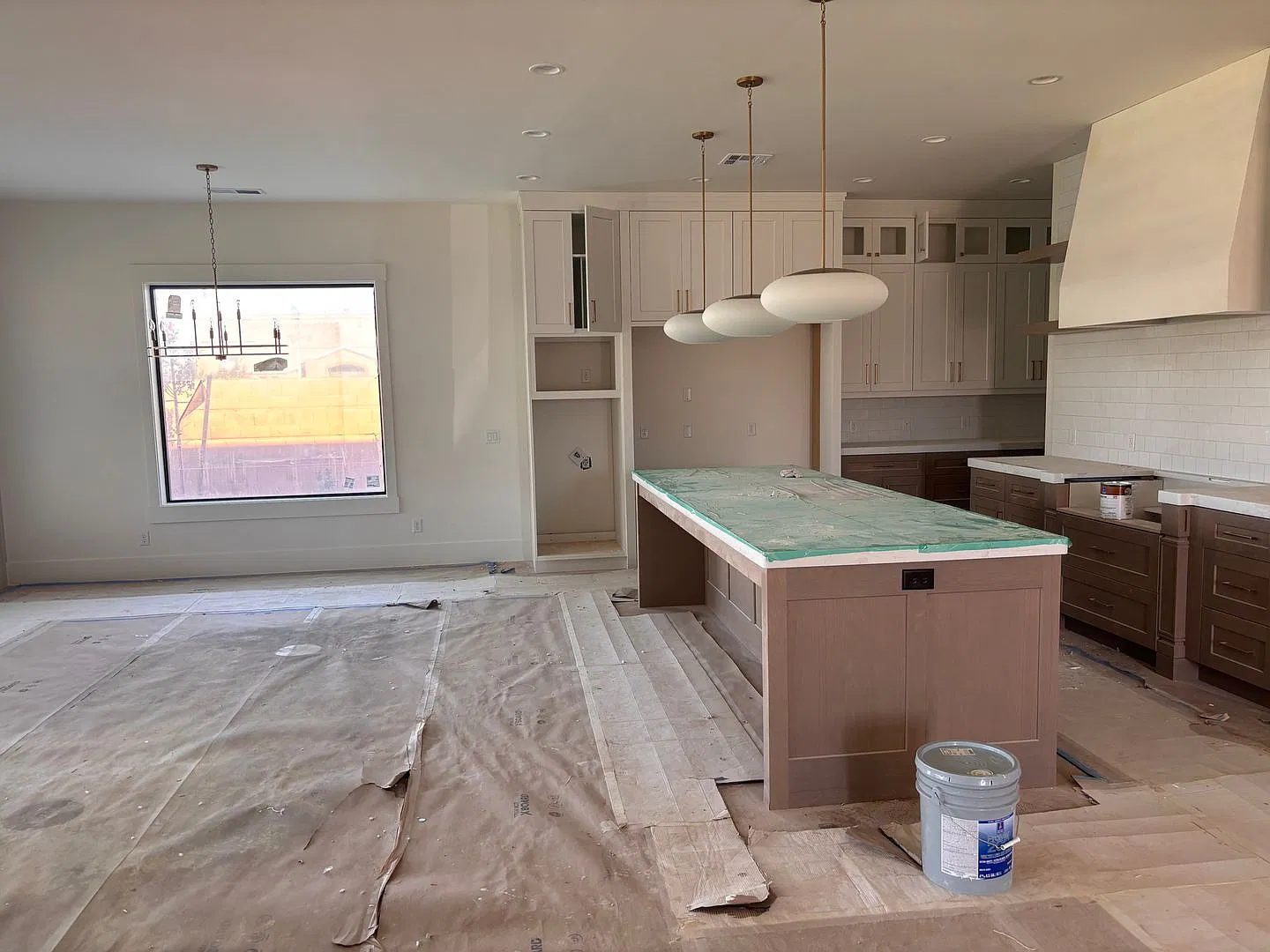 Gorgeous New Trend 2 Story with 6 bedrooms and 5 bathrooms within walking distance to Crimson Hig... — Photo 4