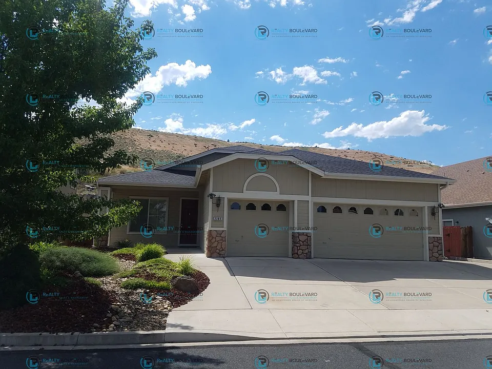 2365 Red Maple Ct