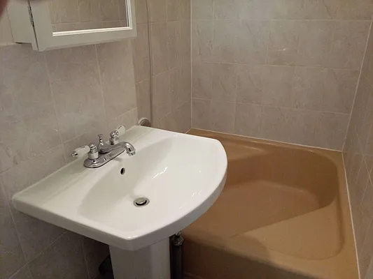 Rented by Owner | media 18