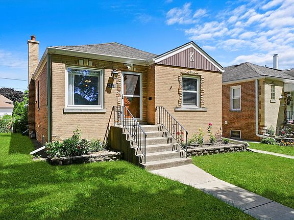 4th image of 2513 N 74th Ct