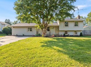 17528 Collier Cir, Poolesville, MD 20837