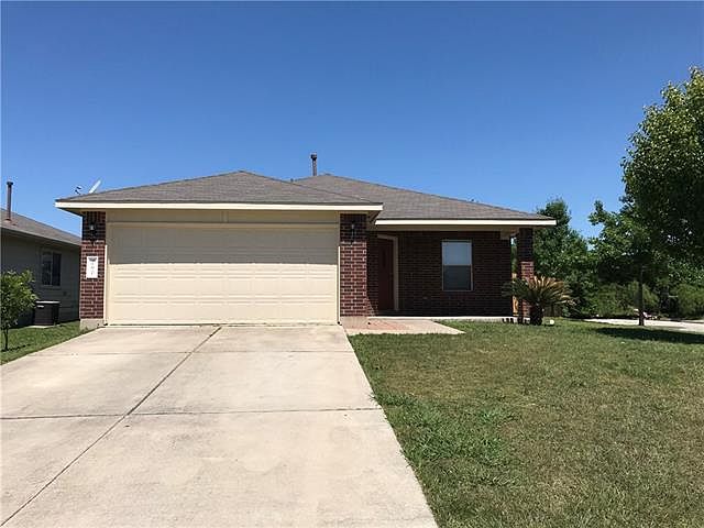 1st image of 260 Onyx Lake Dr