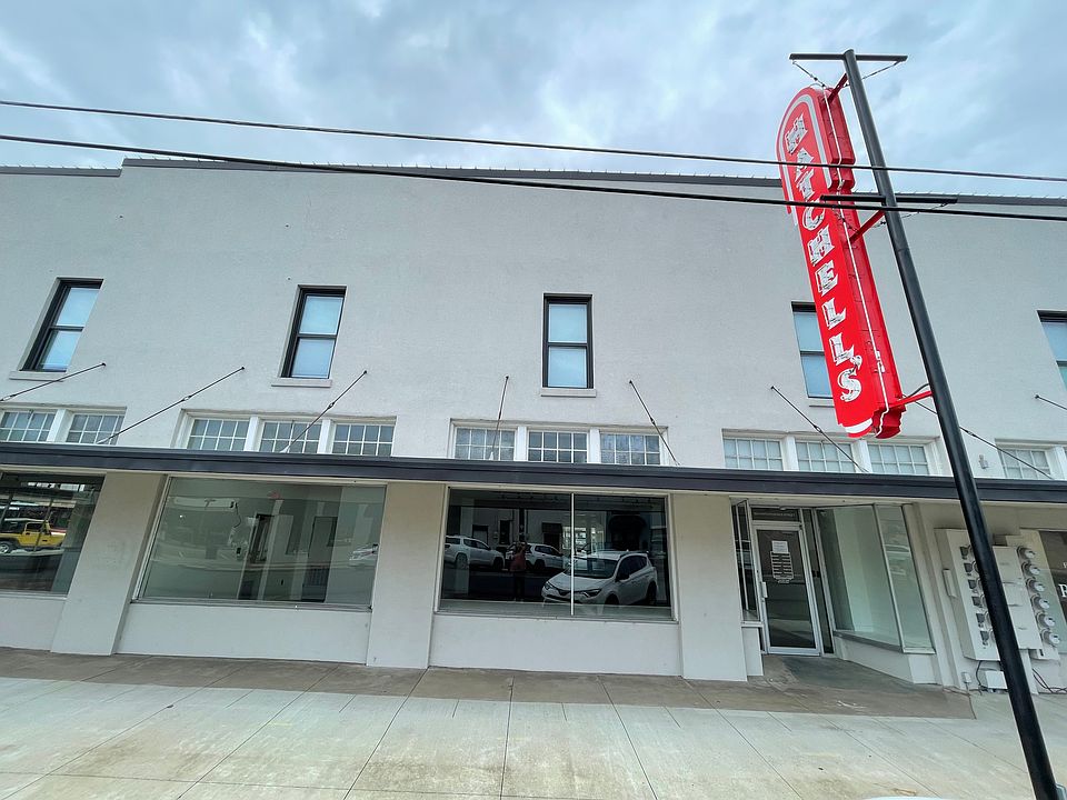 1st image of 305 Natchitoches St #305