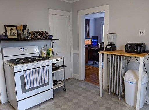 2nd image of 55 Beechcroft St #2