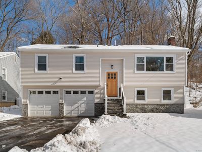 10 Erin Court, Norwalk, CT, 06854