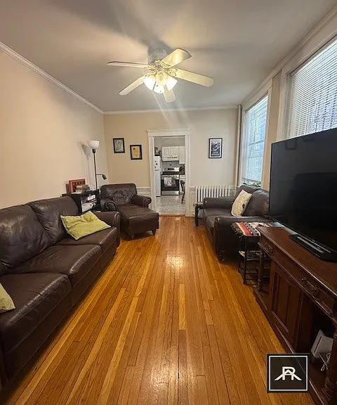 100 Strathmore Rd #2 — Photo 18