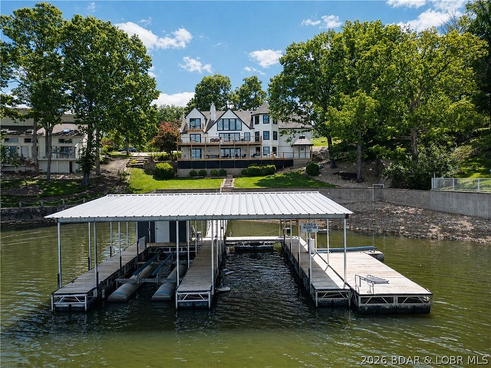 1st image of 1729 Chimney Point