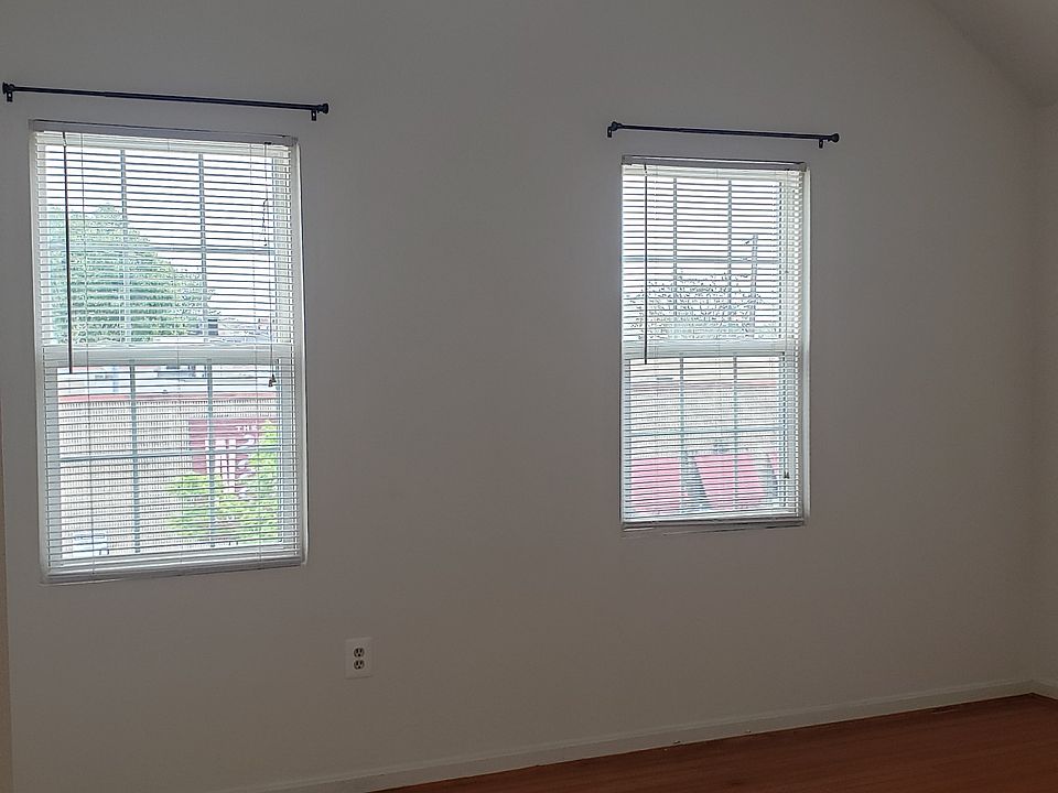 1st image of 3628 Elm Ave #2