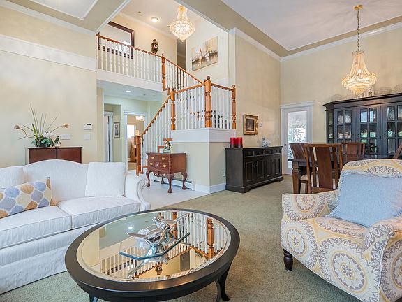 5th image of 6758 150th St