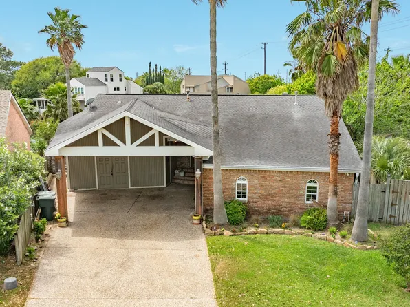 2413 Gerol Dr, Galveston, TX 77551