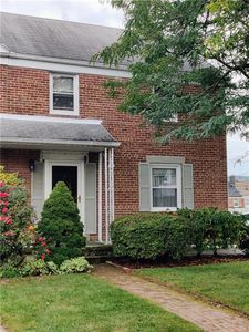 1524 Catalina Ave, Allentown, PA, 18103