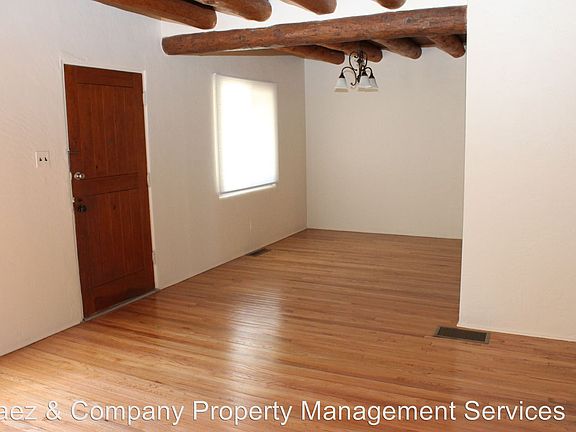 2nd image of 1439 Santa Cruz Dr