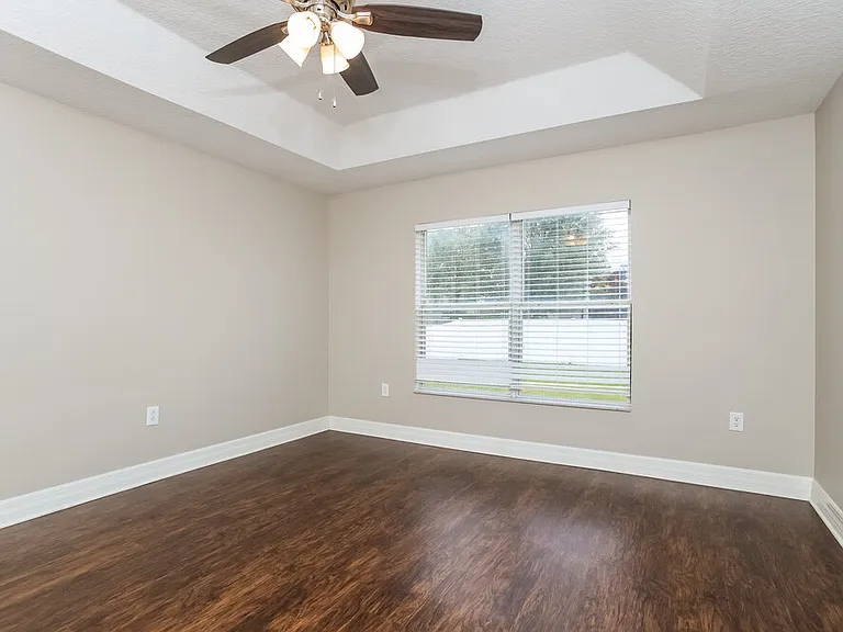 4505 Barbados Loop — Photo 8