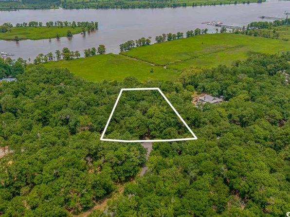 229 Rice Bluff Rd., Pawleys Island, SC 29585