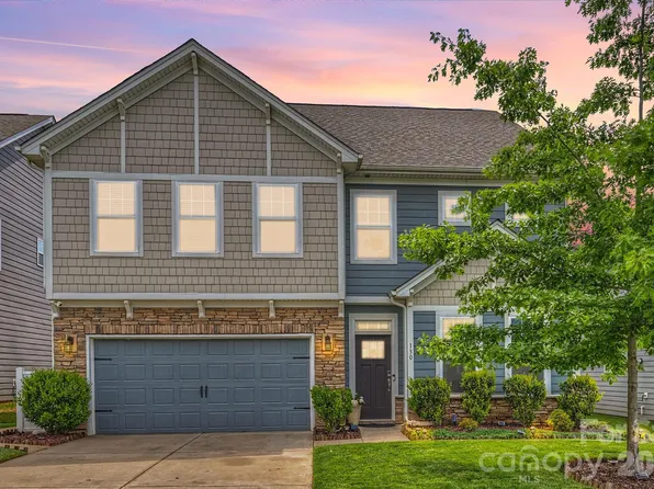 130 Carolina Ash Ln, Mooresville, NC 28117
