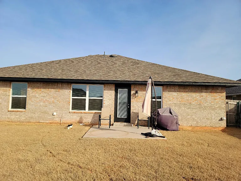 4705 Apatite Bluff Dr — Photo 5