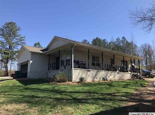 30 Turtle Rock Loop, Sand Rock, AL 35983