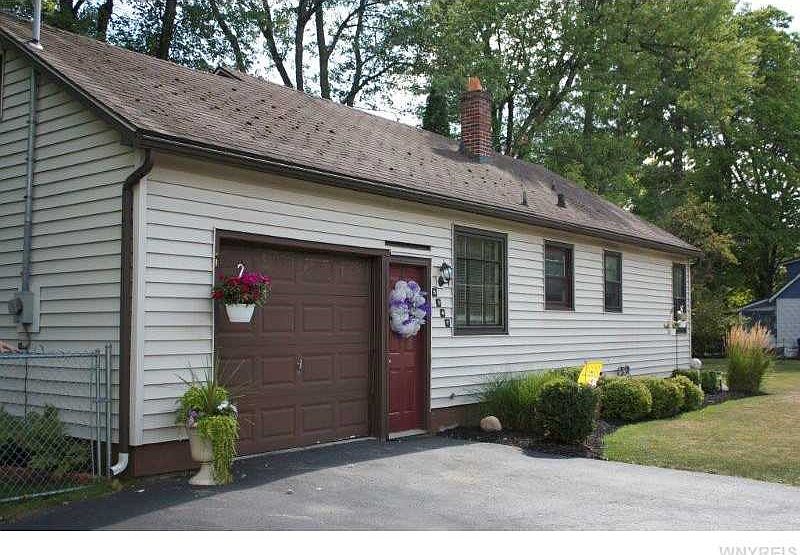 1st image of 5141 Seneca St