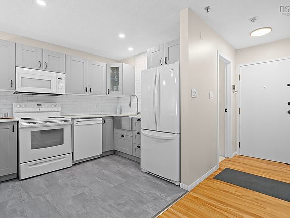 3rd image of 3600 John Parr Dr #308