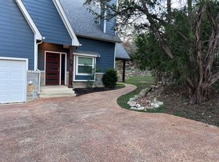 110 View Point Dr E, Boerne, TX 78006