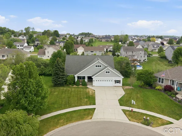 1731 Restoration Dr SW, Byron Center, MI 49315
