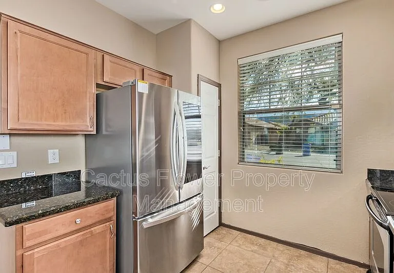 2624 W Beautiful Ln — Photo 13