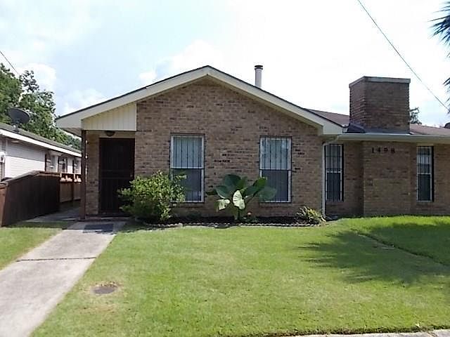 1st image of 1500 Mandolin St