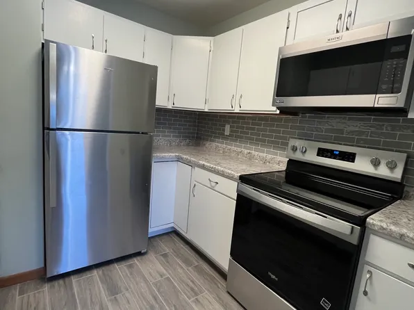 W5256 E Perkins St APT D, Medford, WI 54451