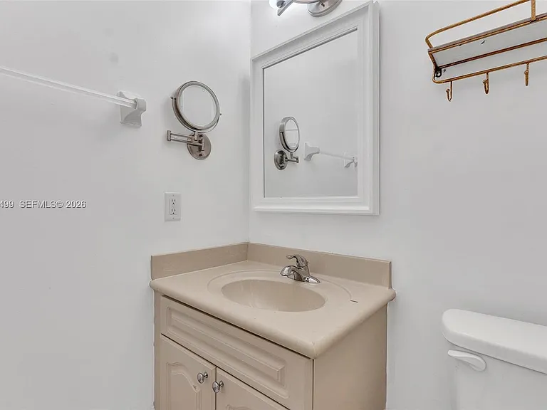 7851 NW 6th St #205-B — Photo 26