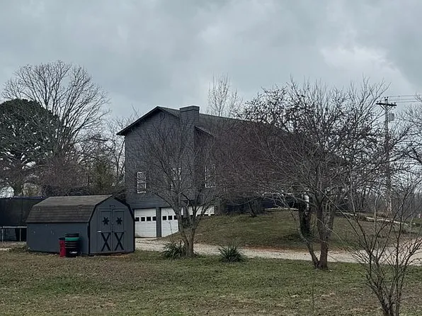 105 Pennycuick Dr, Mountain View, MO 65548