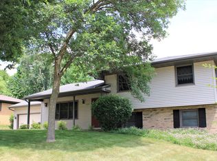 5521 Ethelwyn Rd, Madison, WI 53713