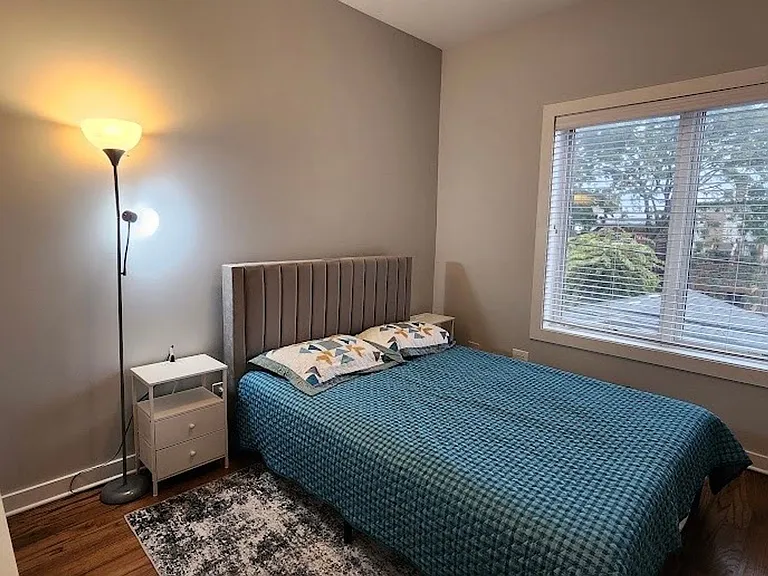 2128 W Van Buren St #2 — Photo 11