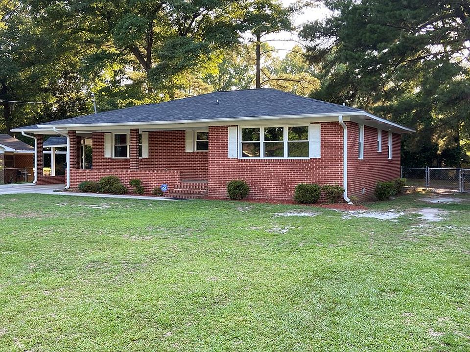 1st image of 2044 Azalea Dr