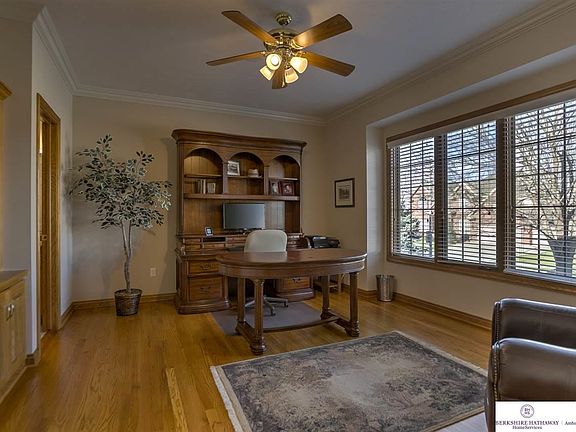 4th image of 16145 Bedford Ave