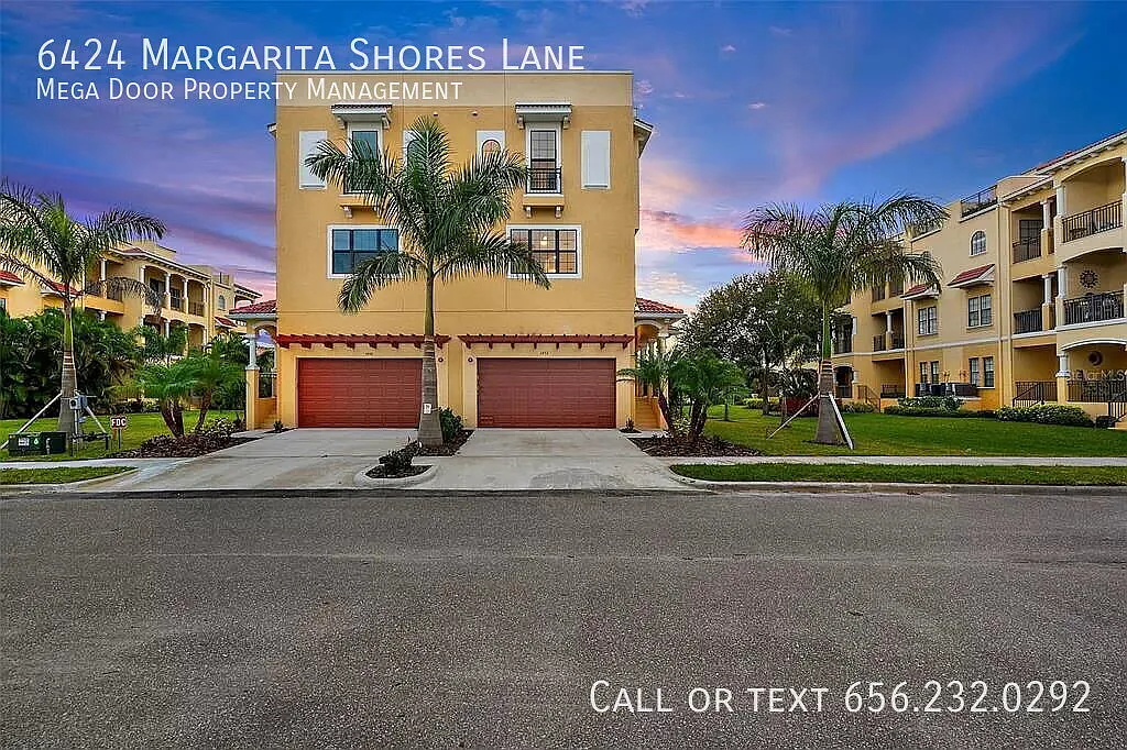 Luxury 4-Bedroom Apollo Beach Townhome with Private Elevator, Rooftop Terrace & Water Views — Photo 3
