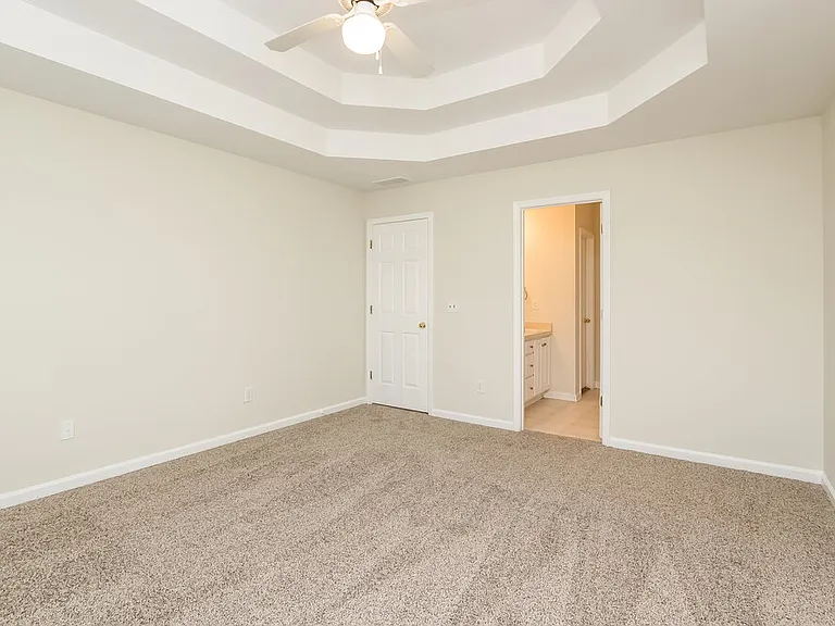 212 Browning Cir — Photo 11