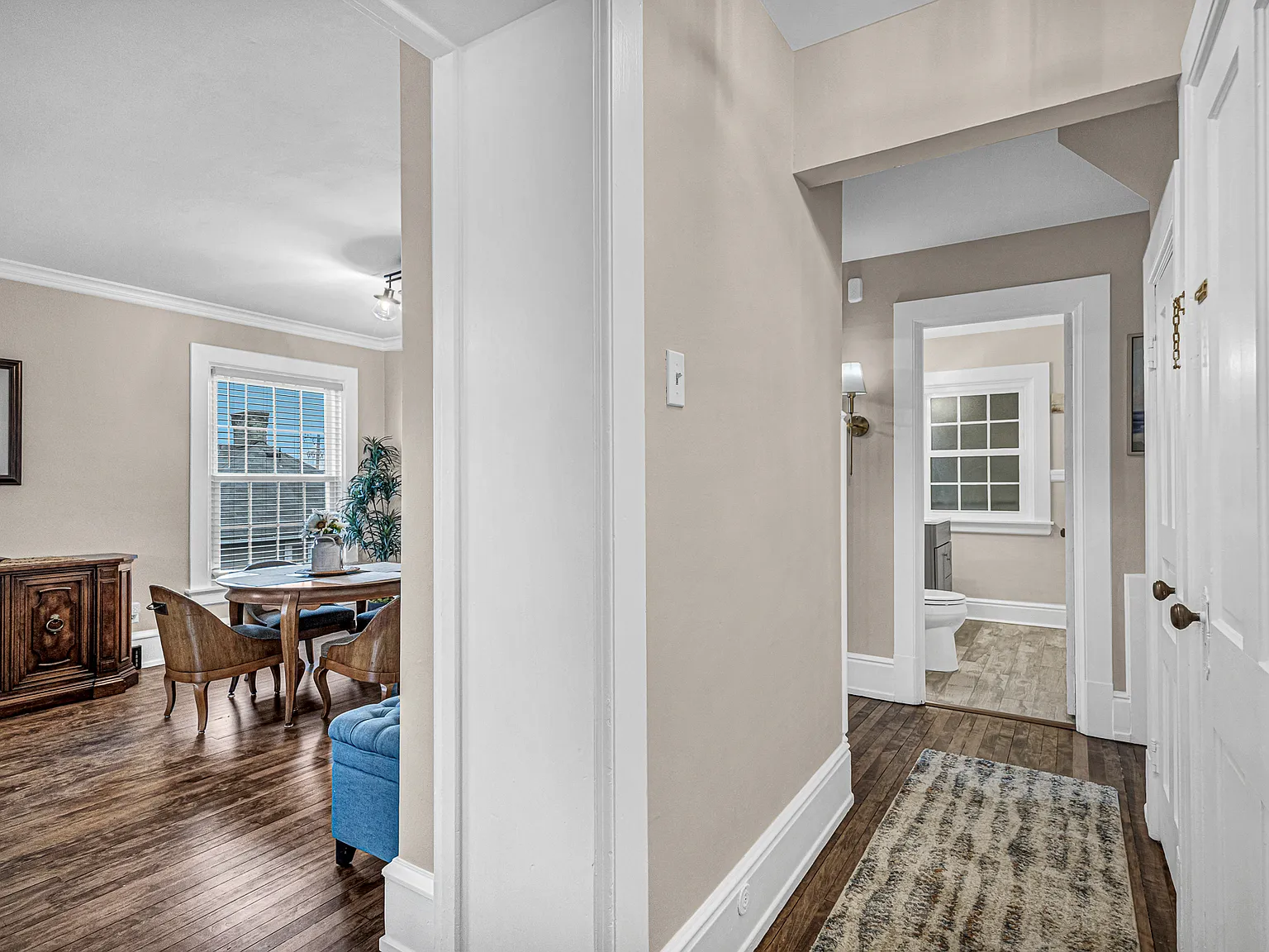 2 bed, 1200 sqft, $2,500 — Photo 4