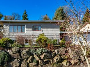 5537 32nd Ave S, Seattle, WA