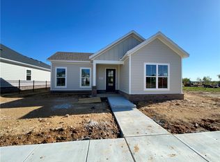 6897 Autumn Ave, Springdale, AR 72762