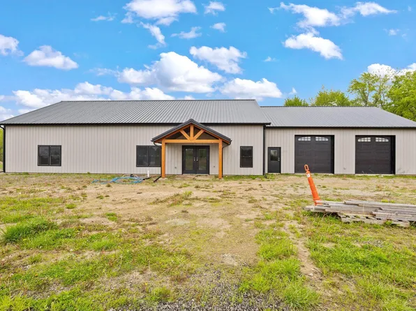 4160 Lyons Rd, Caledonia, OH 43314