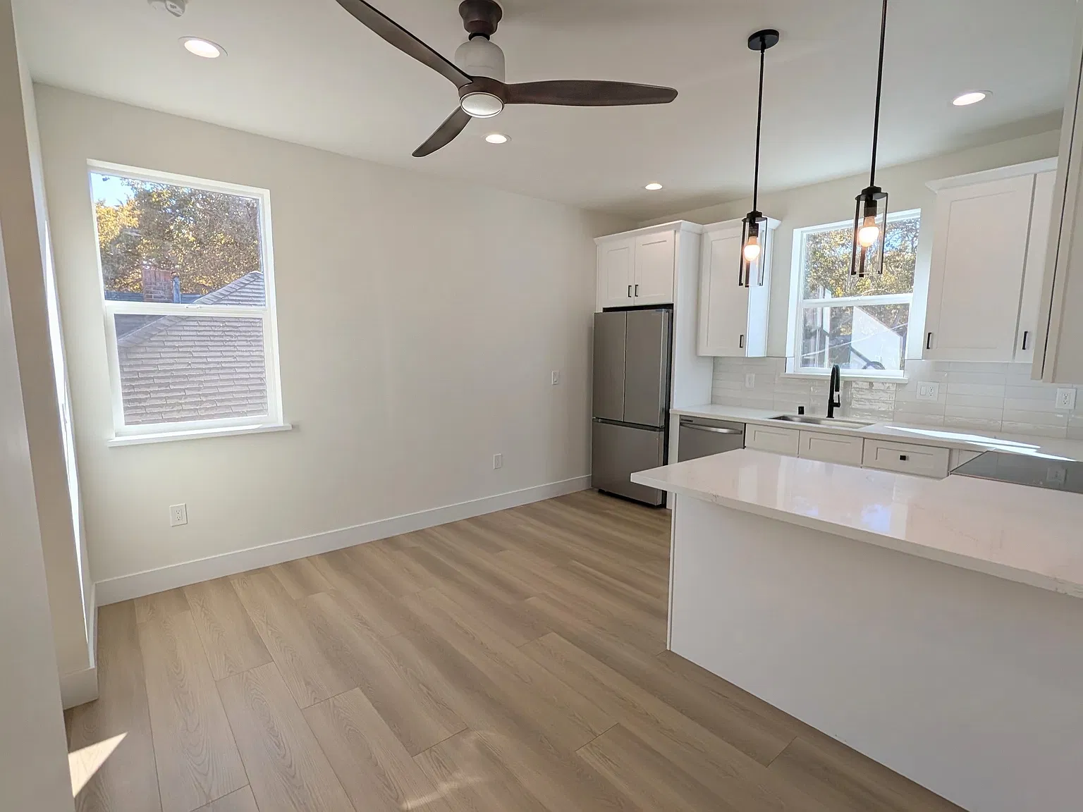 1 bed, 550 sqft, $1,750 — Photo 3