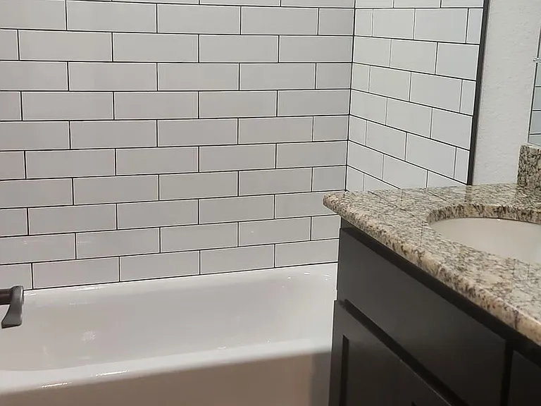 1026 & 1028 S Cherokee Ave — Photo 10
