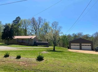 3120 Smokey Rd, Savannah, TN 38372