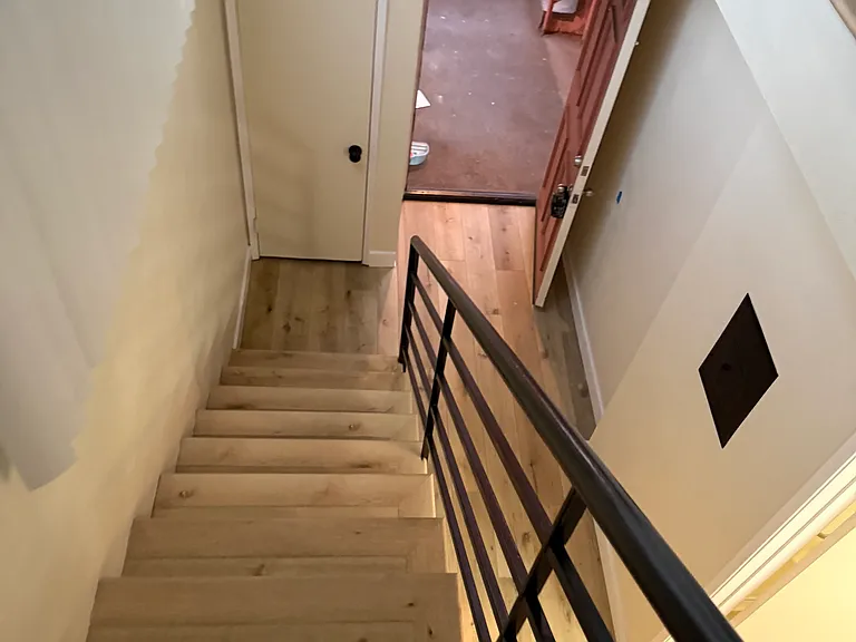 1939 N Tamarind Ave #1 — Photo 3