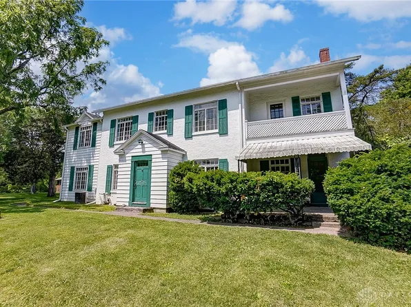 1238 S Ridge Ave, Troy, OH 45373