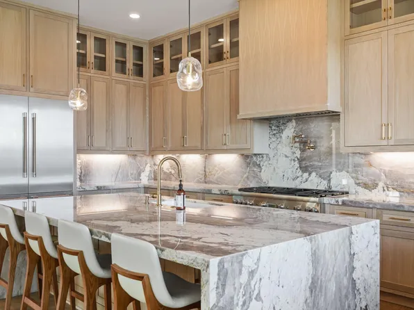 4610 Sunset Cir, Sugar Land, TX 77479