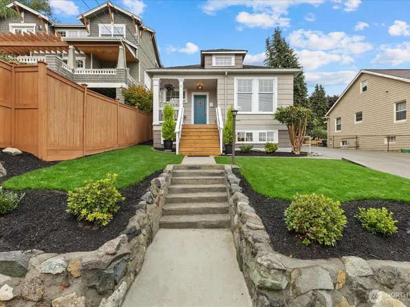 3252 13th Avenue W, Seattle, WA 98119