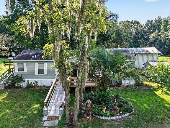 3rd image of 6051 SE 148TH TERRACE