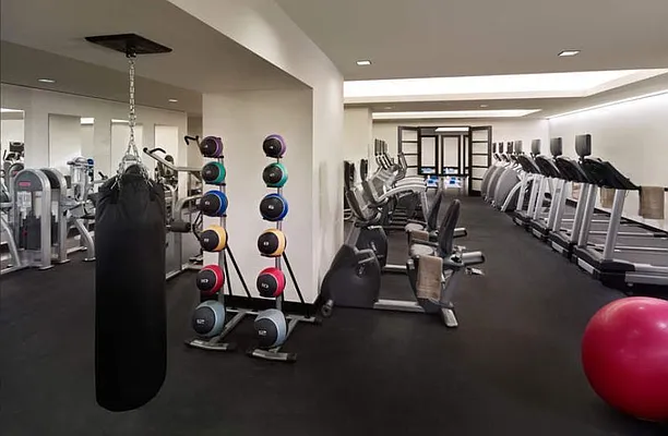 Rented by Kian Realty | media 15